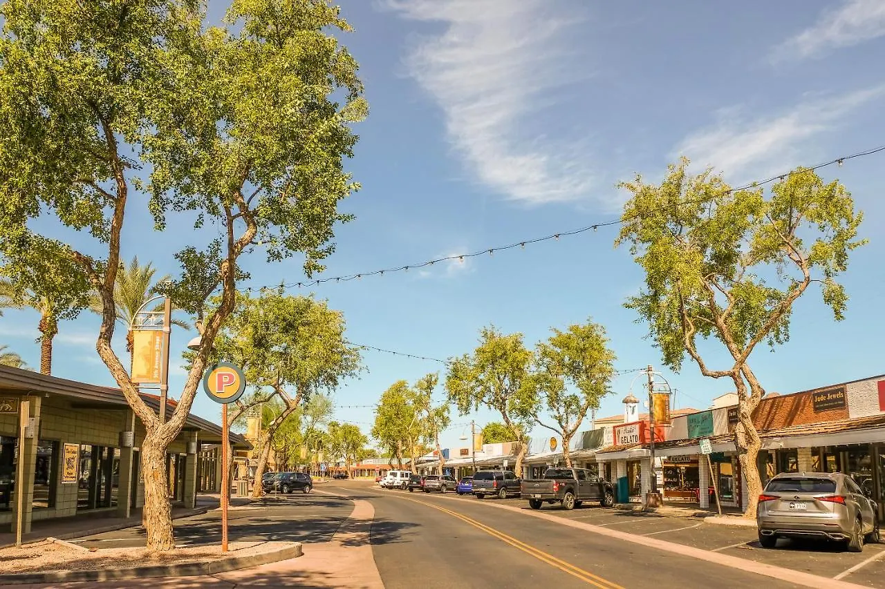 Frontdesk Old Town Apts Scottsdale Apartment United States